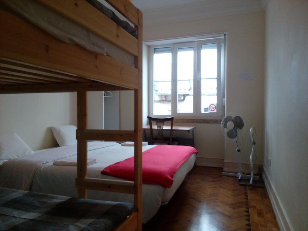 Voyage Guest House ลิสบอน ภายนอก รูปภาพ